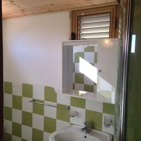 Anna Holiday home Agnone Bagni